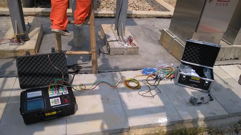 華電高科為南寧上林供電公司提供現(xiàn)場指導(dǎo)03 華電高科為南寧上林供電公司提供現(xiàn)場指導(dǎo)03